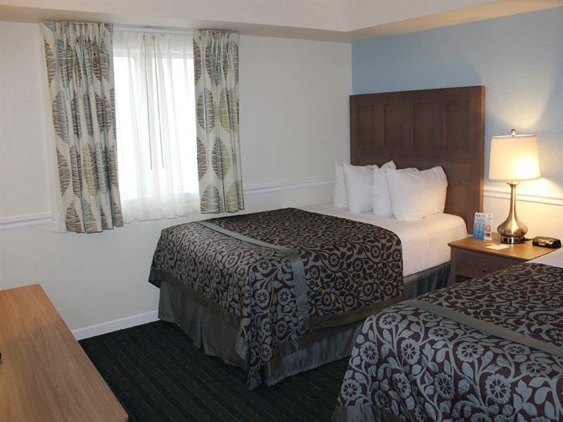 וויילדווד Sands Motel מראה חיצוני תמונה