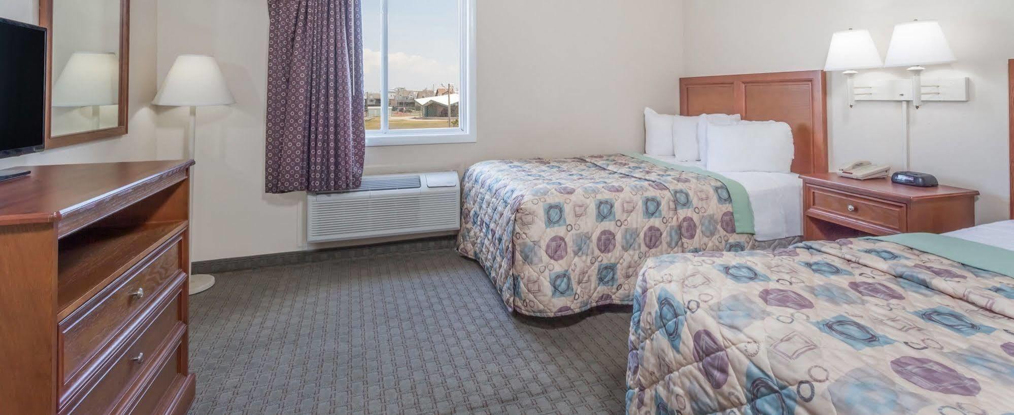 וויילדווד Sands Motel מראה חיצוני תמונה